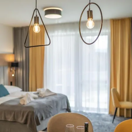 Lux V Akvamarin 702 Apartmanhotel